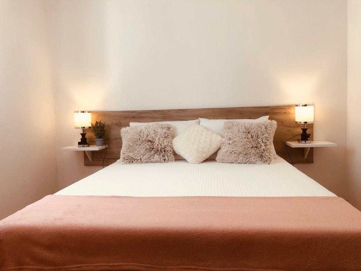 Apartment Golden Fields Smoljanac Dış mekan fotoğraf