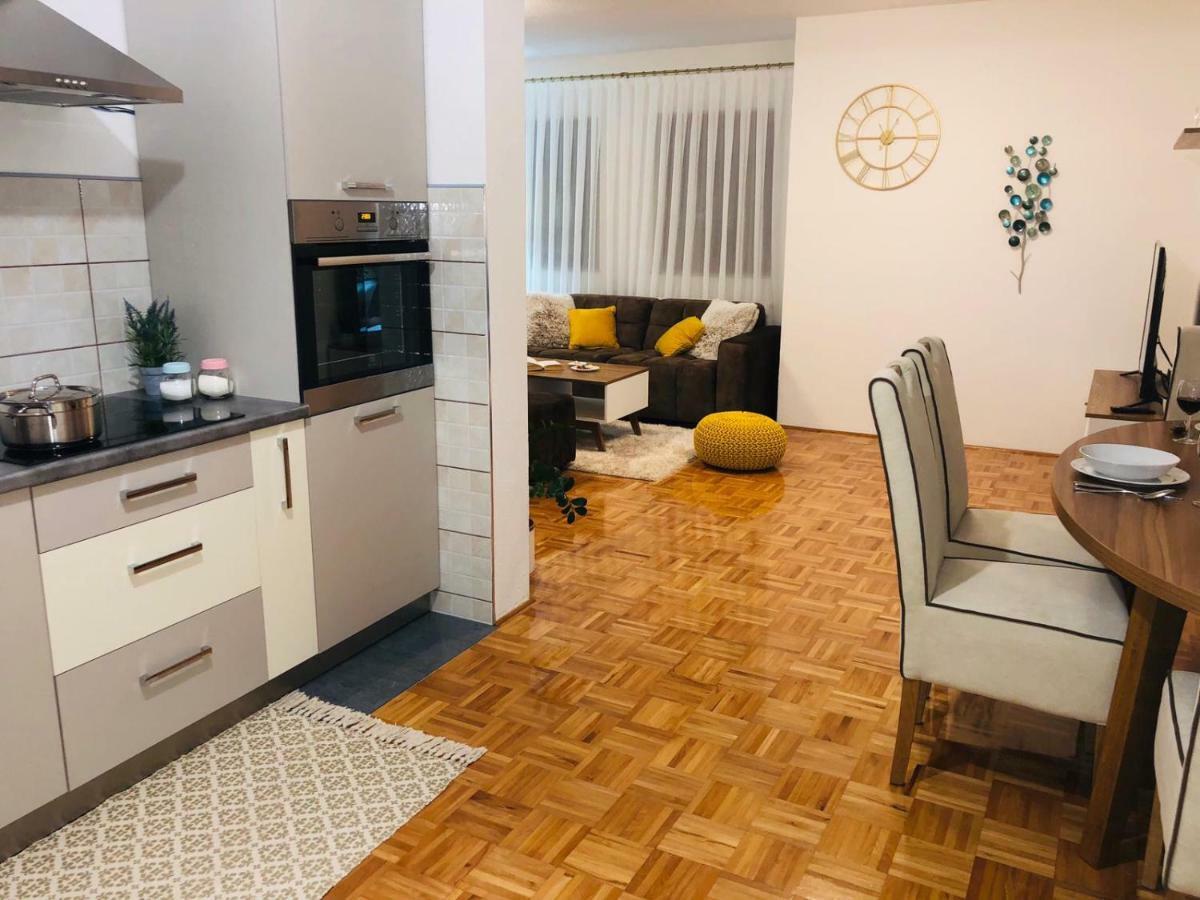 Apartment Golden Fields Smoljanac Dış mekan fotoğraf